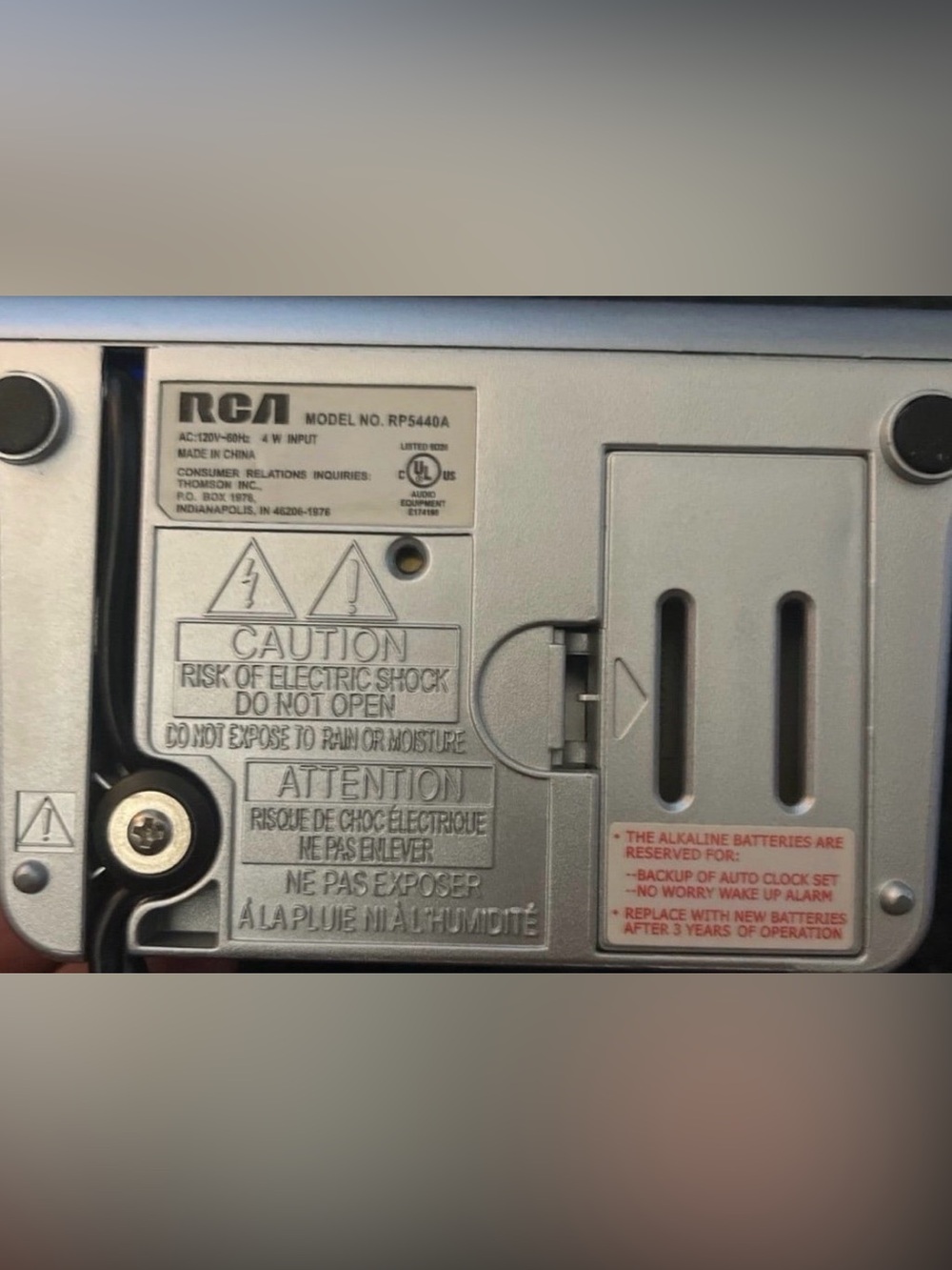 Preowned 2011 Refurbished RCA Digital Projection Alarm Clock Radio - Silver . - Picture 8 of 14